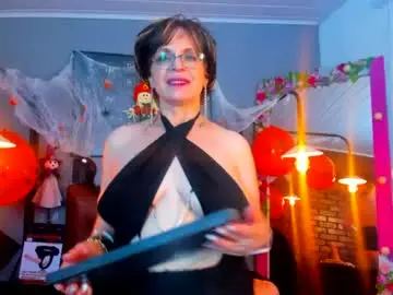 Chaturbate Live Sex Cam of samantha_mature56