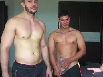 Chaturbate Free Live Porn of teddybear_07