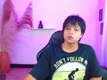 Chaturbate Free Live Porn of andycum11