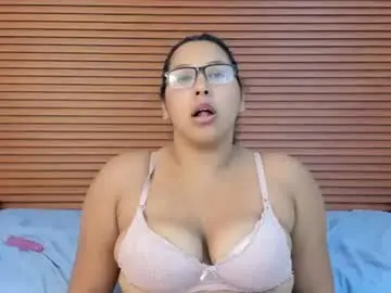 Chaturbate Live Sex Cam of deepandcurvy