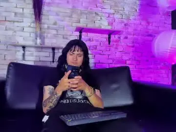 Chaturbate Live Sex Cam of ivy_rowan