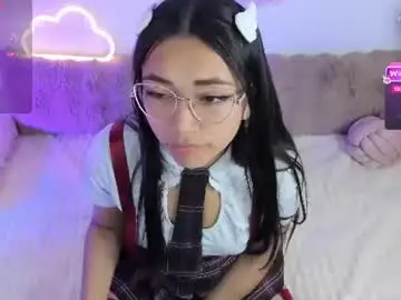 Chaturbate Sex Chat of pauline_golden1