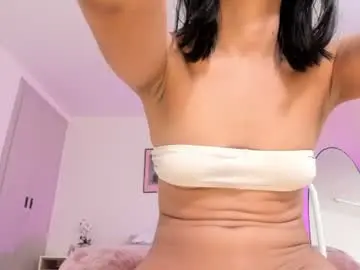 Chaturbate Sex Cam of zenith_glow