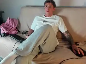 Chaturbate Live Sex Cam of krishort