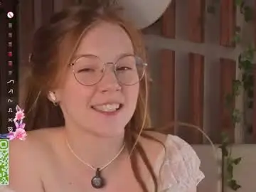 Chaturbate Free Porn Cam of lyra_thenymph