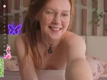 Chaturbate Watch Live Sex Cams of lyra_thenymph