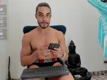 Chaturbate Best live sex cam show of valentinocorleone_