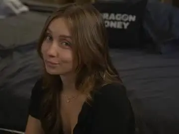 Chaturbate Free Porn Cam of 2girls_1dream