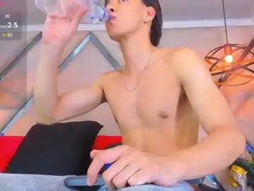 Chaturbate Adult Video Chat of faceofbabyyy