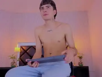 Chaturbate Live Porn of jacob_rosas