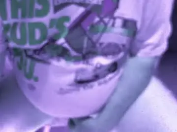Chaturbate Free Porn Cam of yellowsnakes