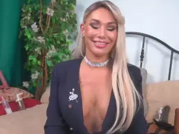 Chaturbate Private Sex Chat of isadoradunkan