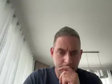 Chaturbate Nude Webcam of peter19198686