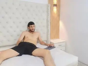 Chaturbate Best live sex cam show of roy_rusell2