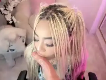Chaturbate Free Live Porn of conny_curly