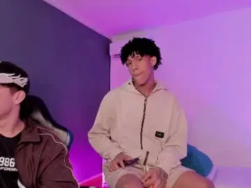 Chaturbate Live Porn of handsomeboys19