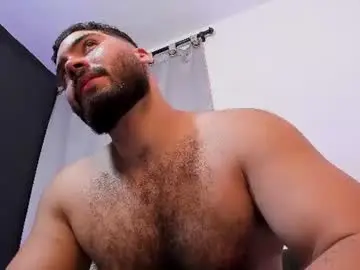 Chaturbate Nude Webcam of sebastianvilla__
