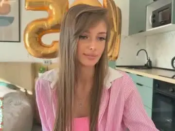 Chaturbate Watch Live Sex Cams of tinybliss