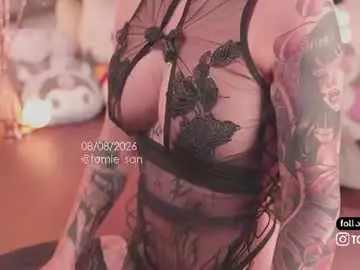 Chaturbate Free Live Porn of tomie_san