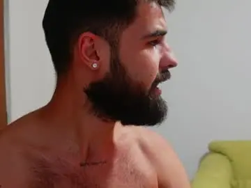 Chaturbate Adult Video Chat of hairyrobxxx