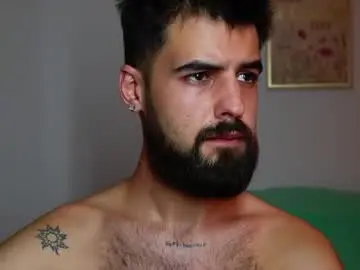 Chaturbate Free Live Porn of hairyrobxxx