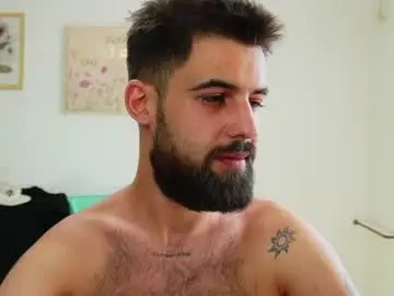 Chaturbate Live Sex Cam of hairyrobxxx
