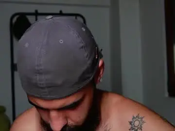 Chaturbate Sex Chat of hairyrobxxx