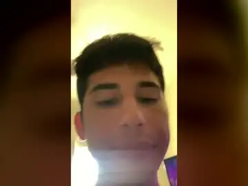 Chaturbate Sex Cam of hornyissac2000