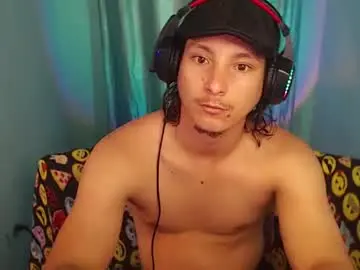 Chaturbate Live Sex Cam of mrkingsaintx