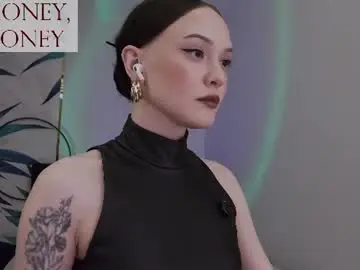 Chaturbate Live Sex of sirenaswhisper
