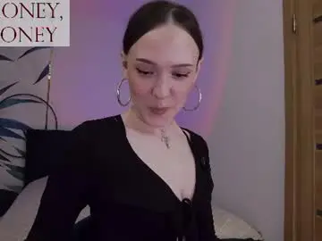 Chaturbate Free Porn Cam of sirenaswhisper