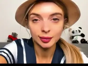 Chaturbate Private Sex Chat of ellen_flow