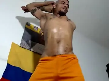 Chaturbate Best live sex cam show of lucascastrohot
