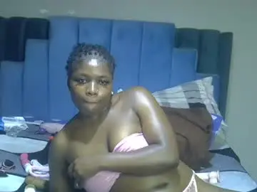 Chaturbate Live Sex Cam of melanin_moon