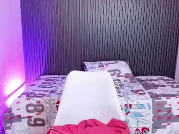 Chaturbate Live Porn of ariana_skinny20