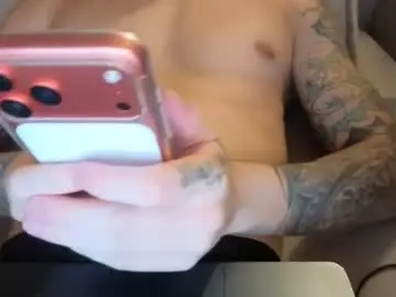 Chaturbate Live Sex Cam of dirtyprettyboi