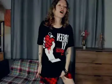 Chaturbate Watch Live Sex Cams of lorineponter