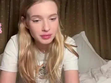 Chaturbate Live Sex Cam of pussymoneywet