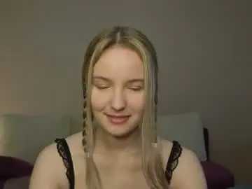 Chaturbate Adult Video Chat of tashinapetitto