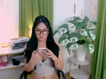 Chaturbate Free Porn Cam of alluring_brianna08