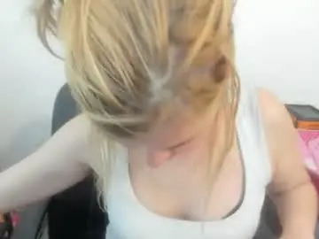 Chaturbate Adult Webcams of artsyandcraftsy_