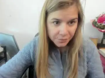 Chaturbate Live Porn of artsyandcraftsy_
