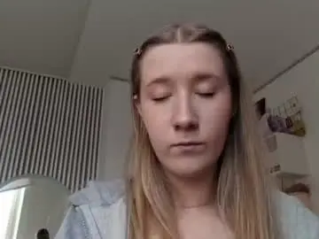 Chaturbate Live Sex of candydipippo