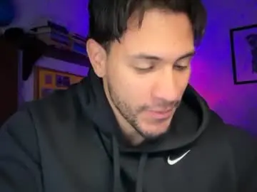 Chaturbate Live Porn of larry_jones