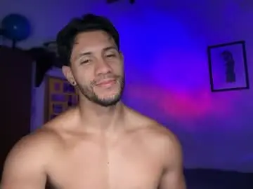 Chaturbate Free Live Porn of larry_jones