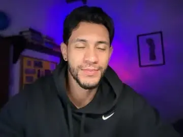 Chaturbate Adult Webcam of larry_jones