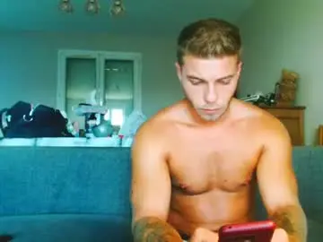 Chaturbate Live Sex Cam of elkafit28