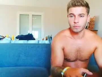 Chaturbate Live Sex Cam of elkafit28