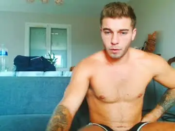 Chaturbate Live Sex Cam of elkafit28
