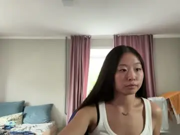 Chaturbate Adult Video Chat of lennaguzzardo